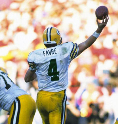 Green Bay Packers Brett Favre NFL jersey front view