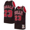 Michael Jordan Chicago Bulls M & N 1996/97 Hardwood Classics Jersey - Black Basketball TJS0664