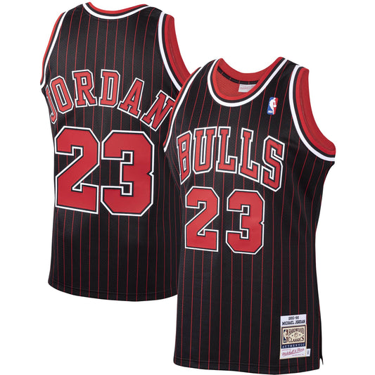 Michael Jordan Chicago Bulls M & N 1995/96 Hardwood Classics Jersey - Black Basketball TJS1003